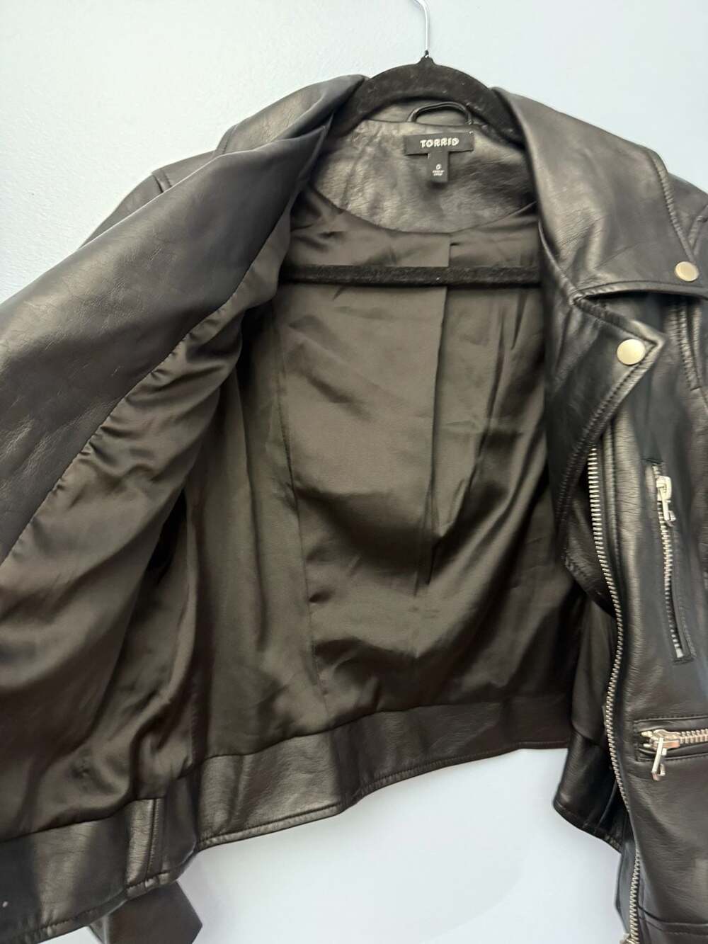 Jackets & Coats - Picture 7 of 10